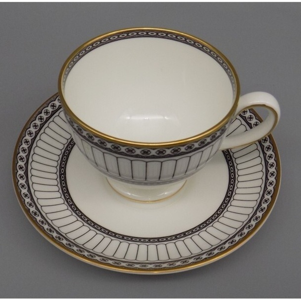 Wedgwood Colonnade Cup & Saucer Vintage Black & Gold Leigh Shape 1960 Very Nice